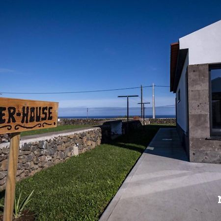 Beer House By Pontanegraazores Altares Zewnętrze zdjęcie